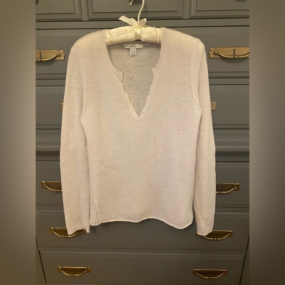 Feather light cashmere 3 season sweater. GUC some pilling and a small moth hole. - Picture 1 of 8